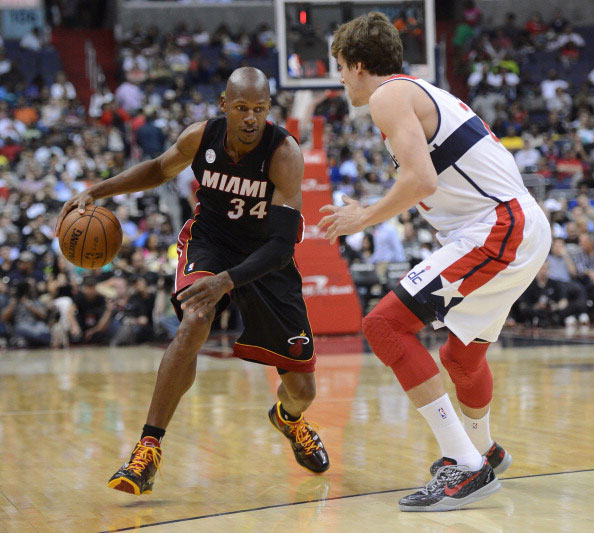 他们面临严 他们面临严